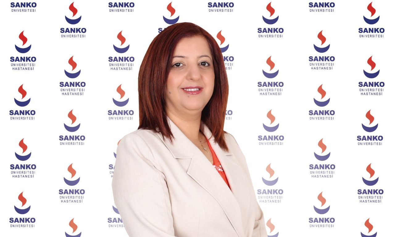 “hemşireler, İnsan Sağlığı İçin Çok Kutsal Bir Görevi Yerine Getirmektedir”