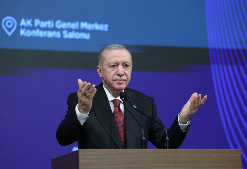 “Milletimizi, 40 yıllık terör girdabından tamamen çıkarmakta kararlıyız”