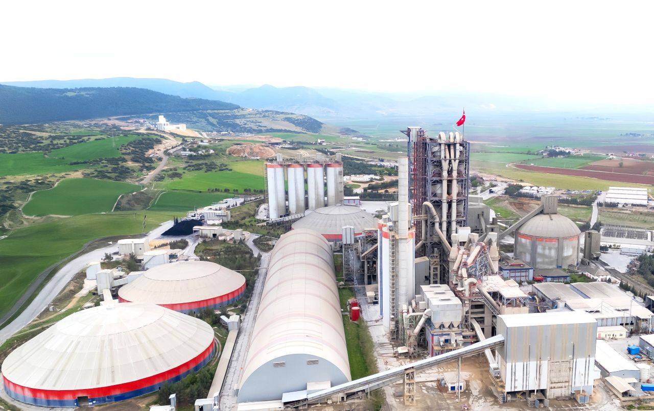 Çimko 5 yıl vadeli 300 Milyon Dolar