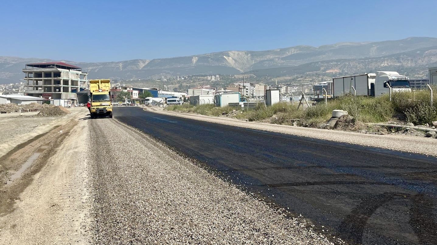 Yeni Sanayi Sitesi’ne Asfalt