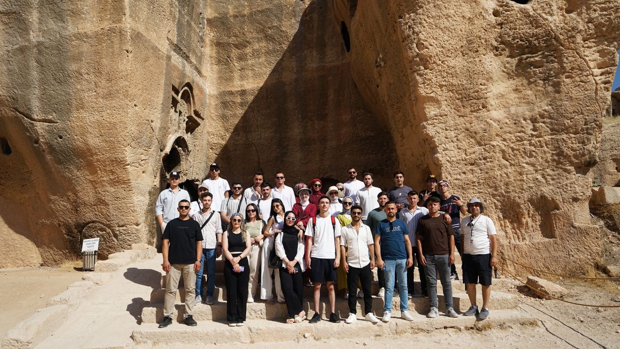 Pusula Mardin’i Gösterdi, Gençler Tarihe Dokundu
