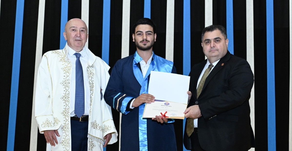 Mehmet Beşen Diploma Verdi !