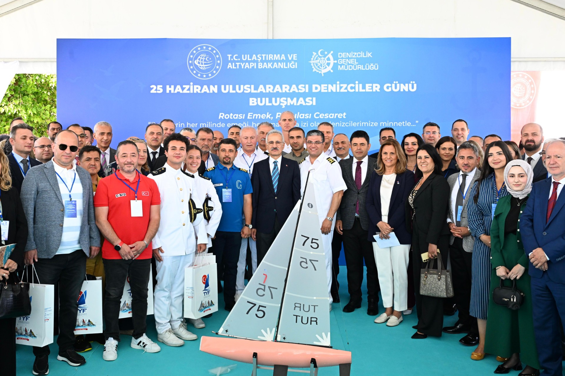 Uluslararası Denizciler Günü