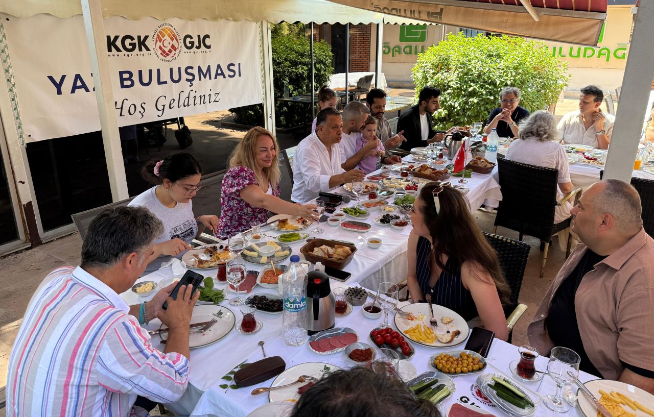 KGK’dan İstanbul’da yaz buluşması