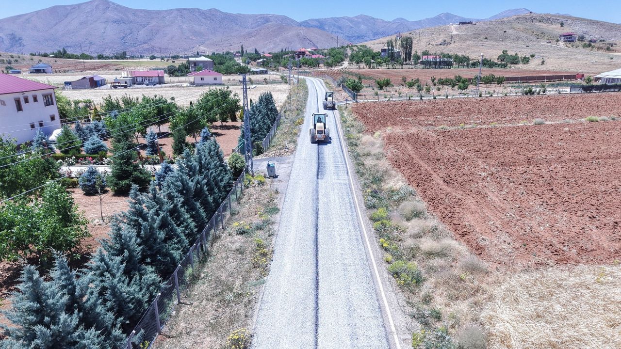 Afşin  Altunelma – Arıtaş Yolu Yenilendi