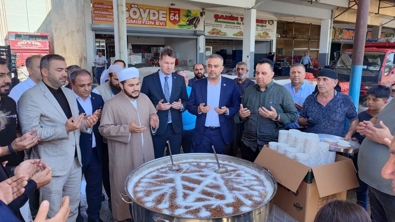 Muharrem Ayının Bereketi Hal’e Taşındı