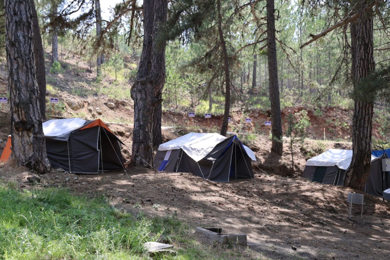 Kampçılara Gediz Murat Dağı’nda Doğayla İç İçe Tatil İmkânı