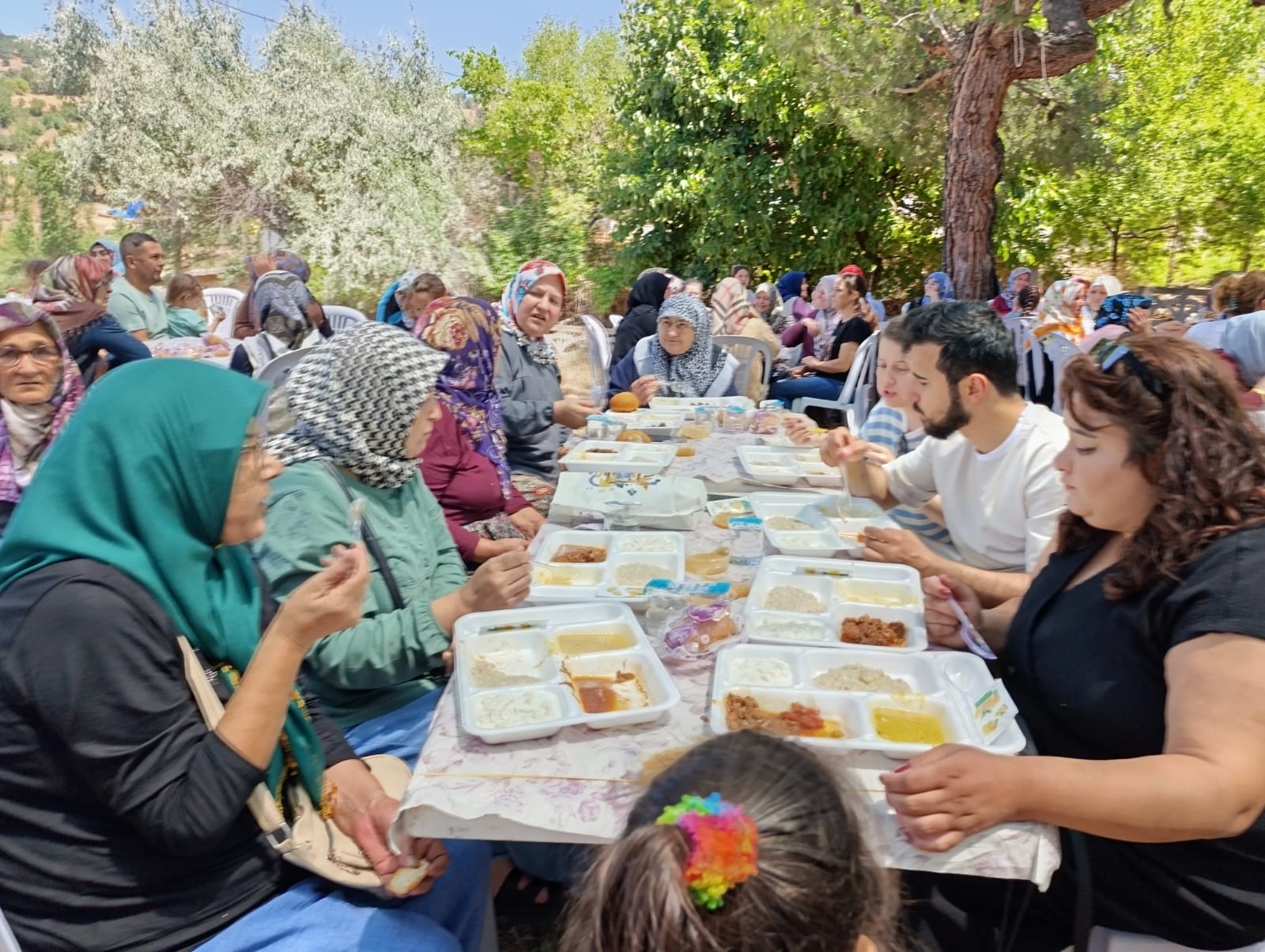 Hayır Yemeği Dostları Buluşturdu !