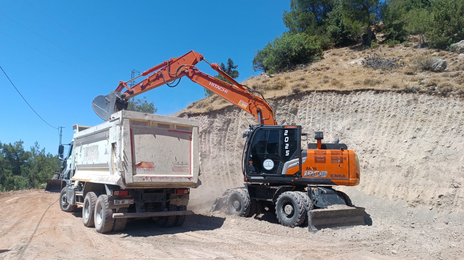 Ağabeyli Mahallesine Yol