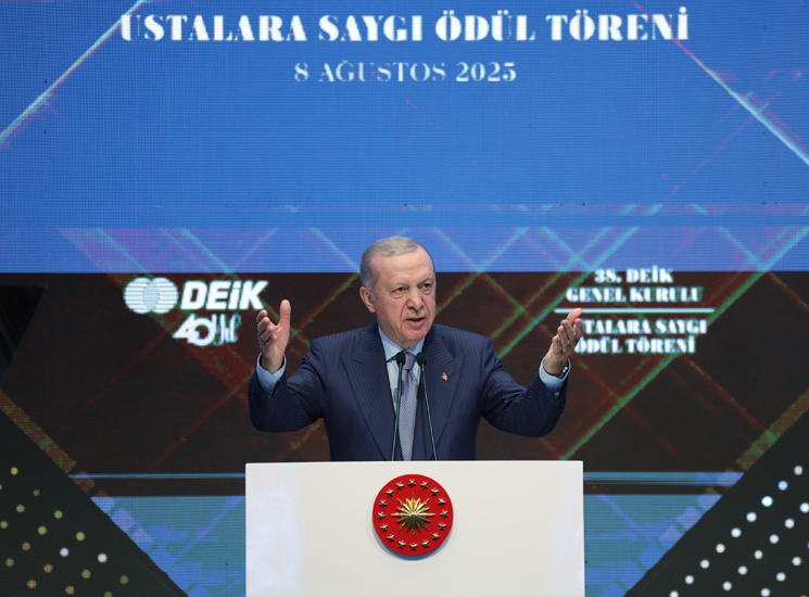 “Türkiye barış masalarının aranan aktörü hâline geliyor”