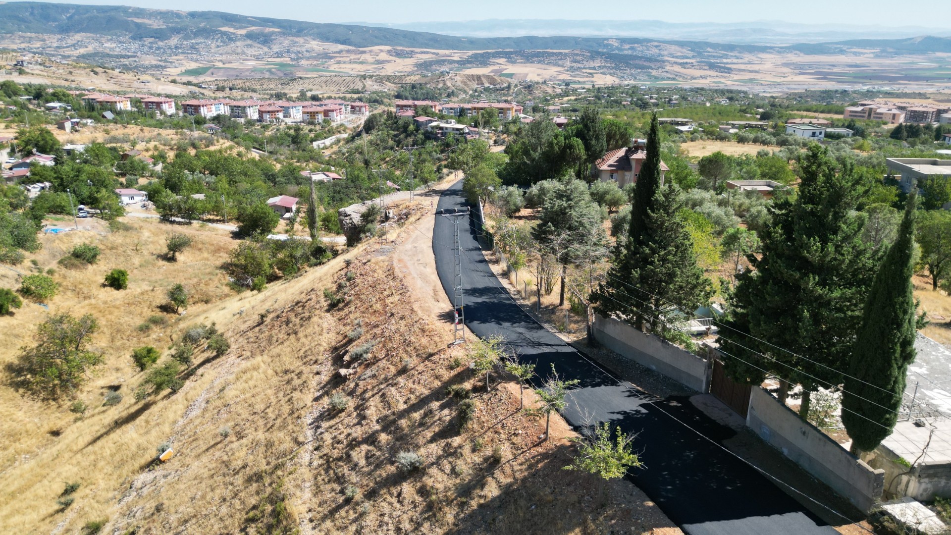 Toki Konutları Bağlantı Yolları Asfalt