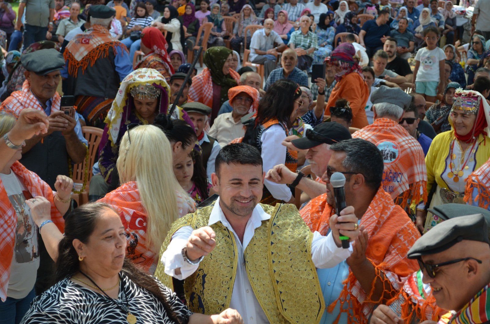 Yörükler Oyun Havaları İle Coşacak