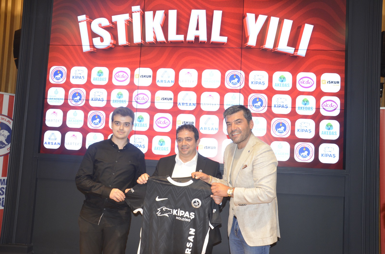 AKDO’dan İstiklalspor’a İlk Hafta Desteği