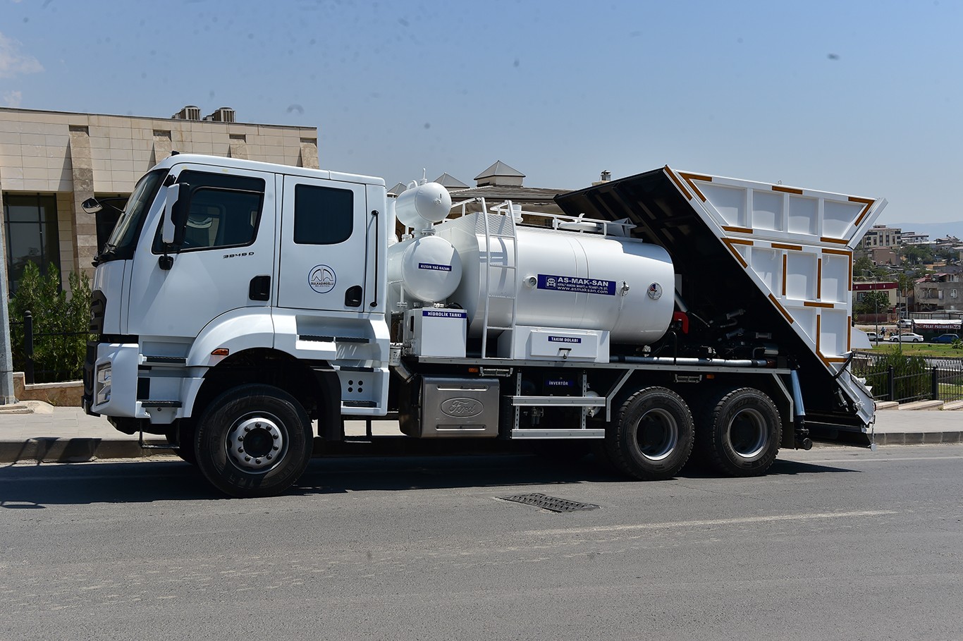 Sathi Kaplama Aracı Hizmette Başladı