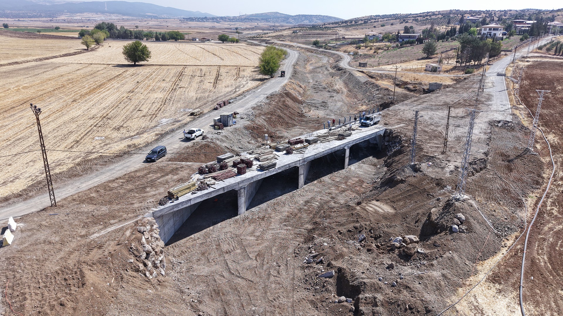 Yeniyurt Köprüsü Sona Gelindi