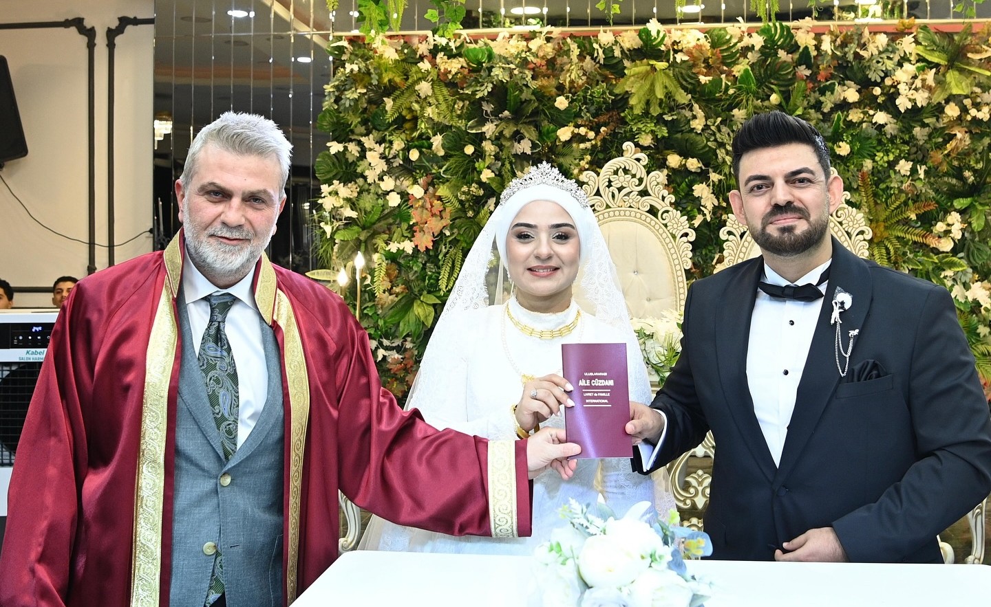 Tuğrul Sönmez Mutlu Gününde