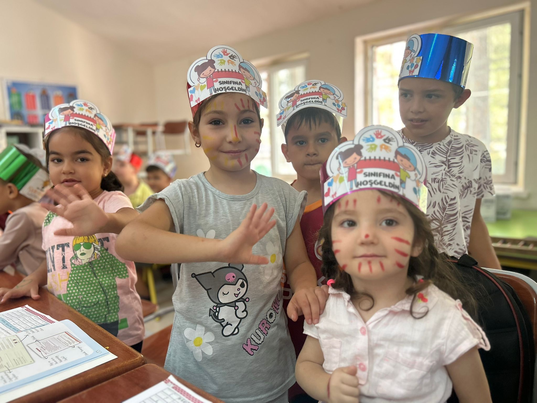 Miniklere Tatlı Sürpriz