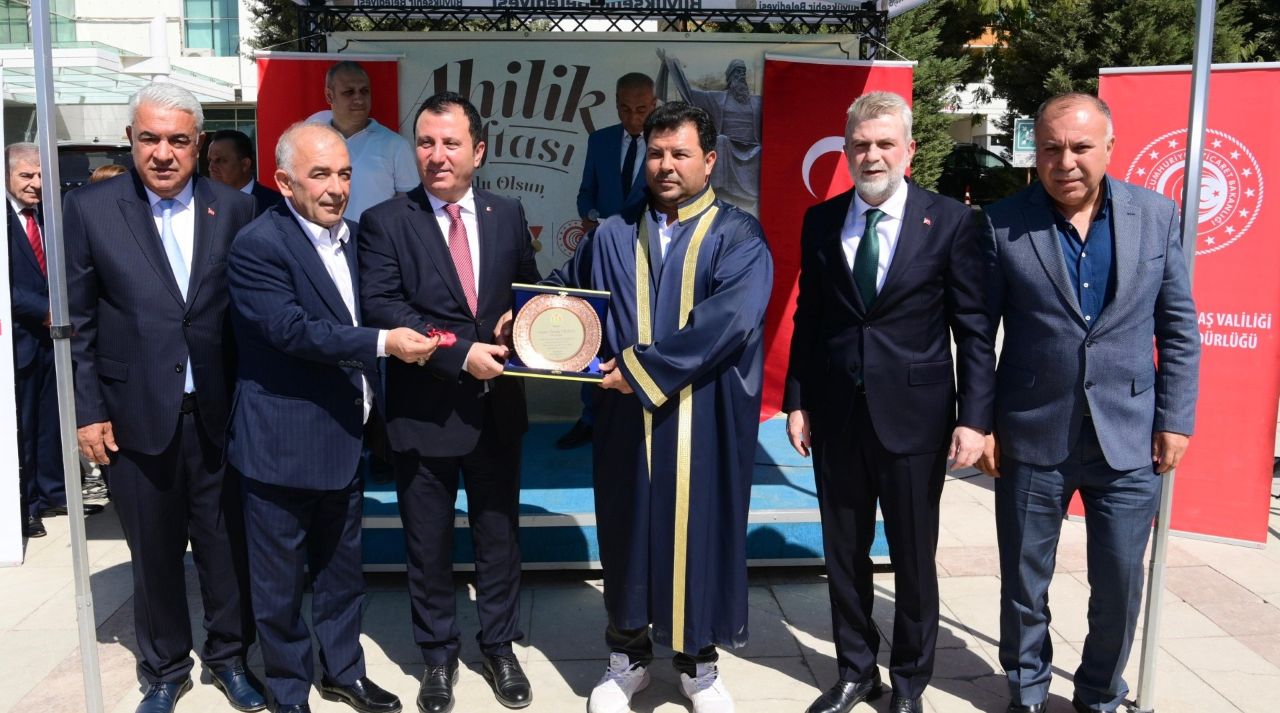 “Esnaf, Şehrin Kalbidir”