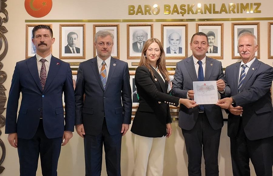 Baro Başkanı Kır’a Devlet Bahçeli’den Davet