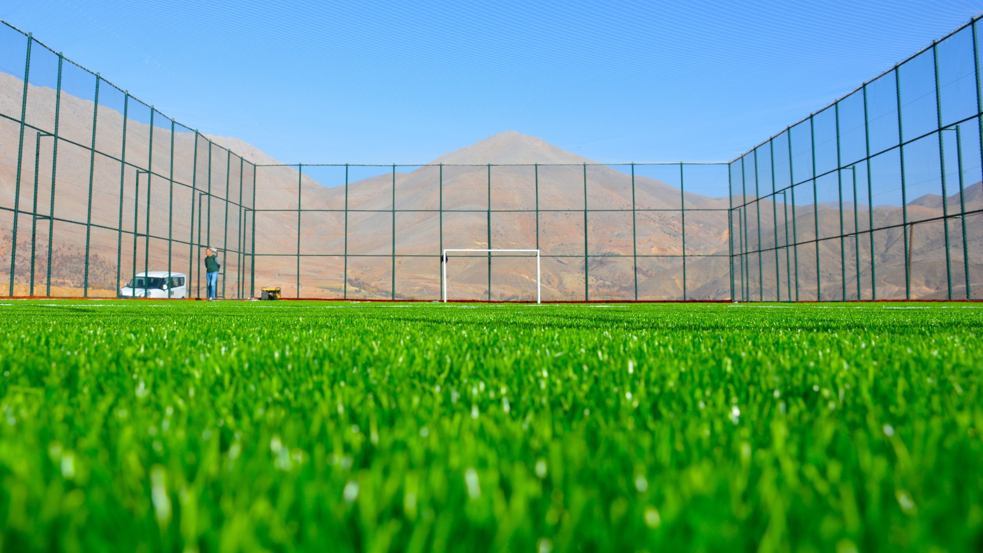 11 İlçeye 35 Yeni Sentetik Saha