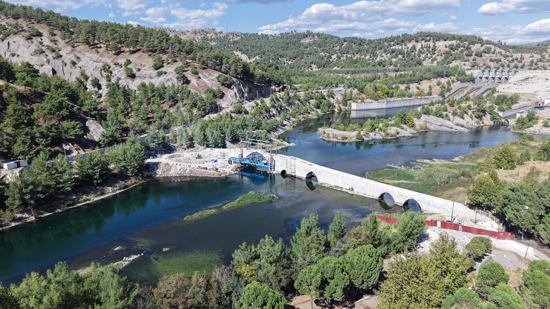 5 Asırlık Ceyhan Köprüsü’nün Restorasyonu Tamamlanıyor