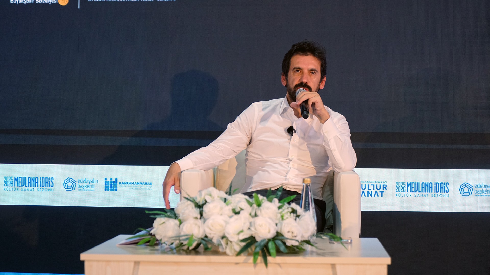 Mumcu, Kitap Fuarı’nda