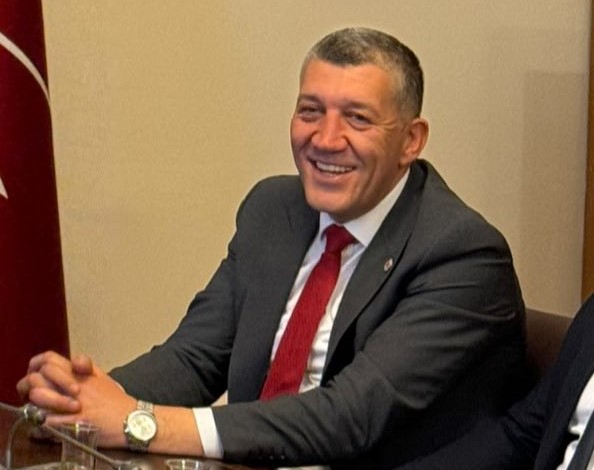 Köprübaşı Belediye Başkanı Fatih Taşlı Büyük Düşünüyor