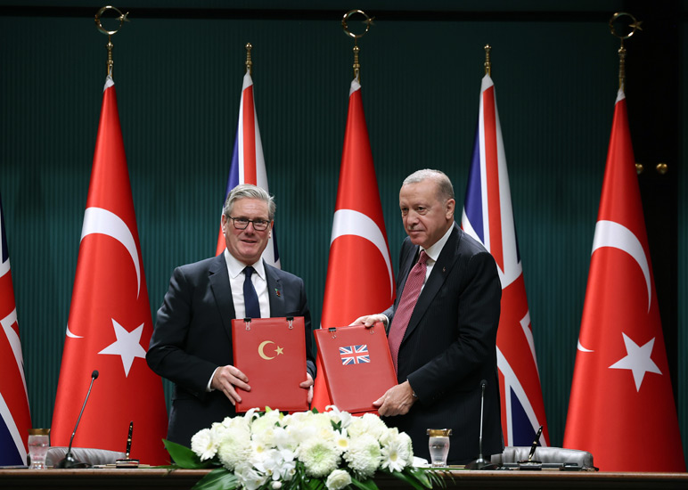 “Eurofighter Typhoon savaş Aliyoruz