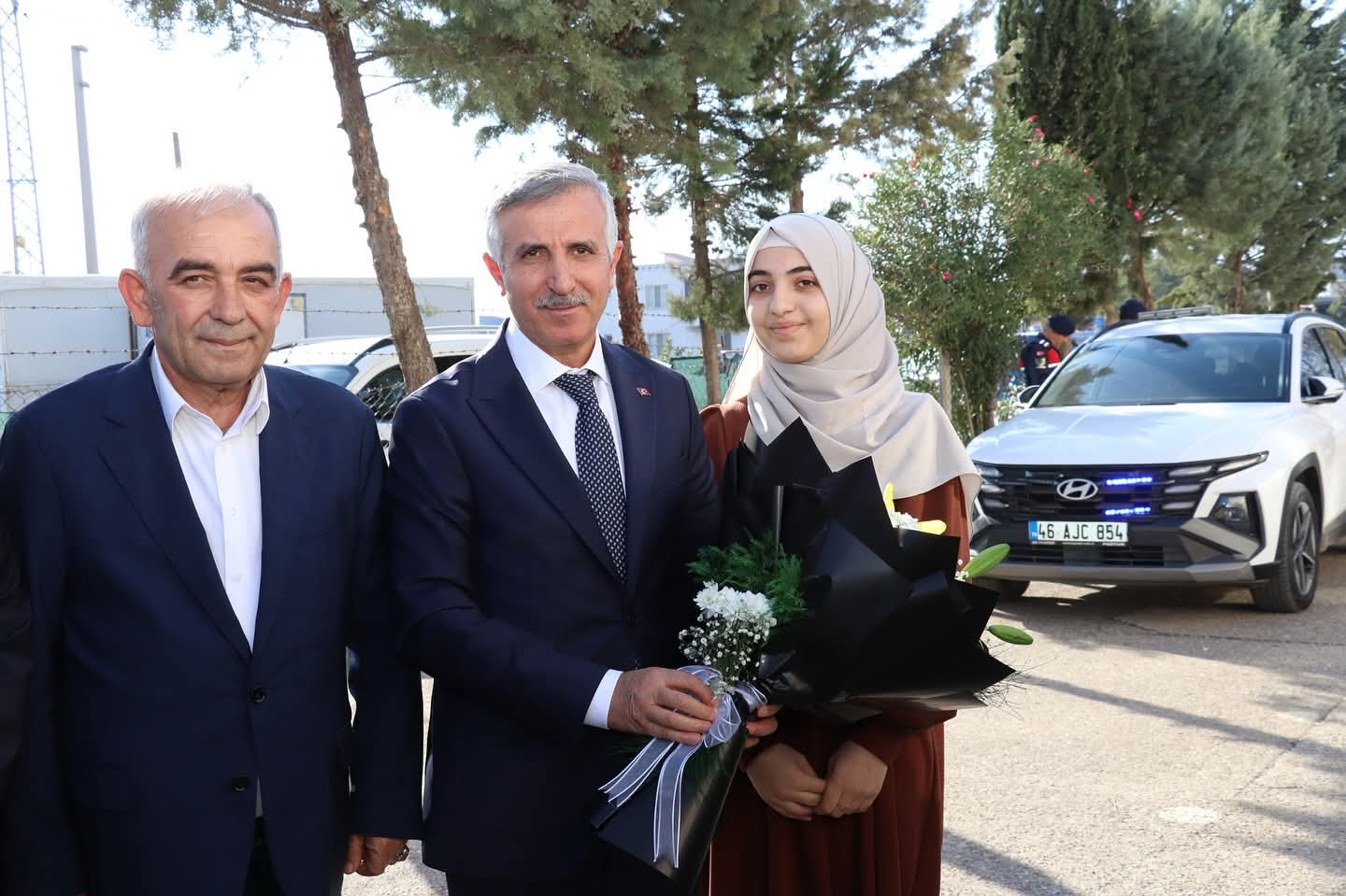 Vali Ünlüer’den Kavlaklı Mesleki Eğitim Merkezi’ne Ziyaret