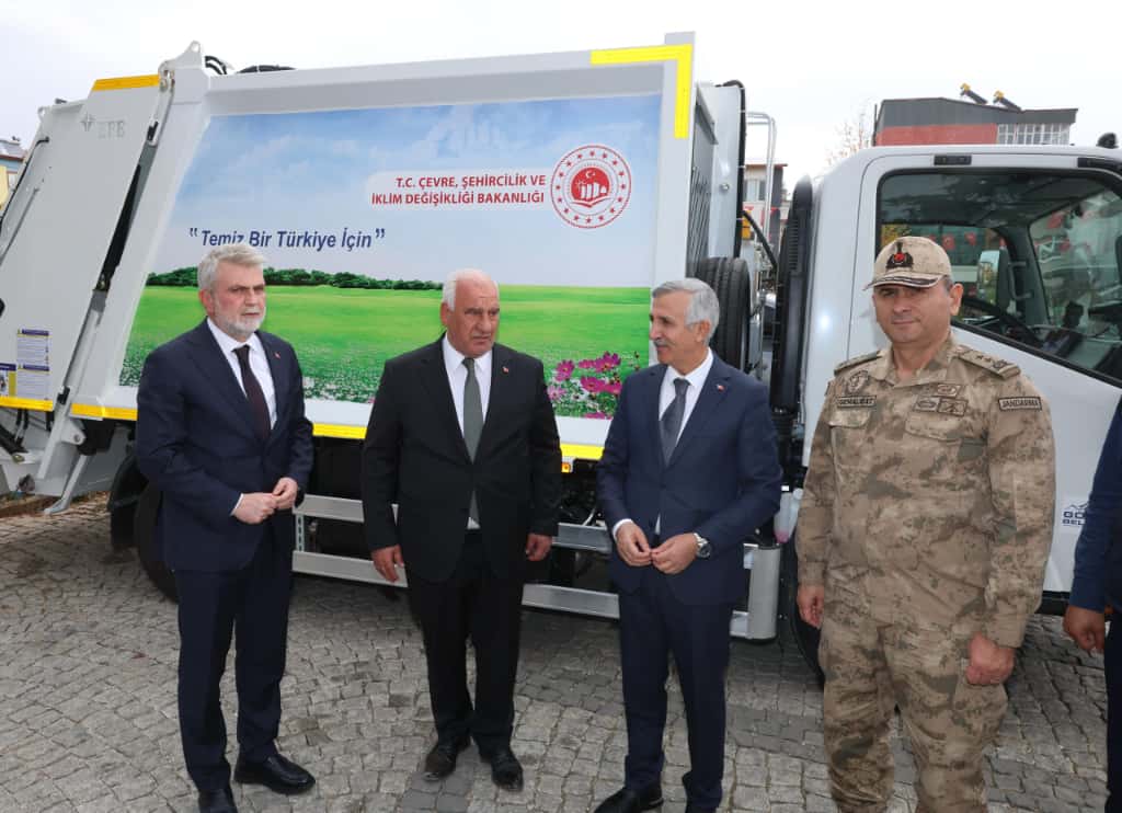 Vali Ünlüer Göksun da inceleme yaptı