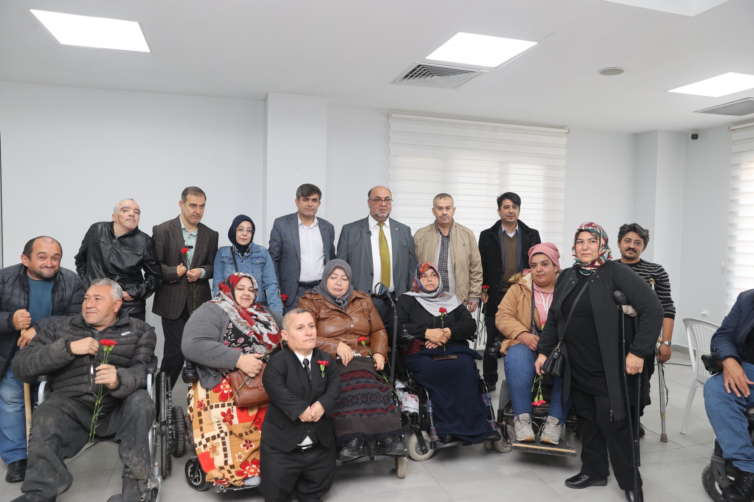 Başkan Akpınar: “Engelleri Birlikte Aşıyoruz”