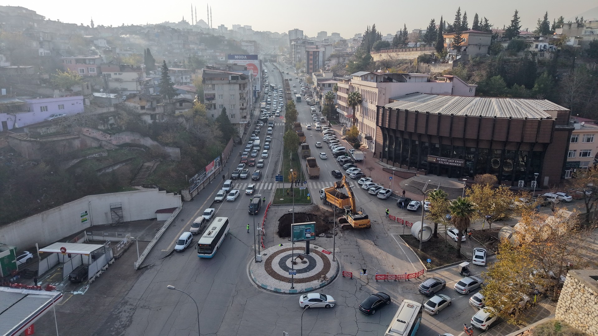 Şekerdere Caddesi’nde Altyapı Çalışmaları
