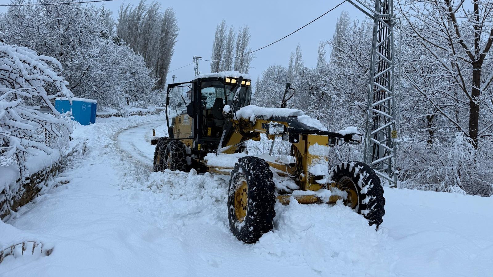 Kar Mesaisini Aralıksız Sürdürüyor