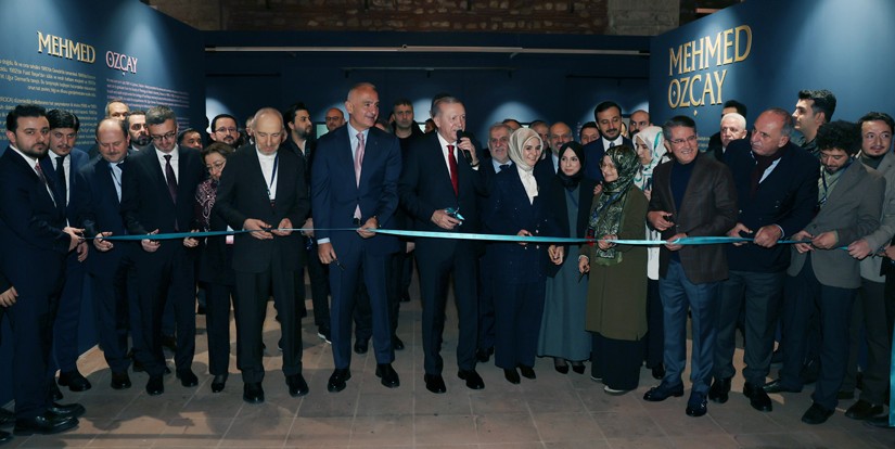 Cumhurbaşkanı Erdoğan, Hane İslam Eserleri Sergisi’nin açılışını yaptı