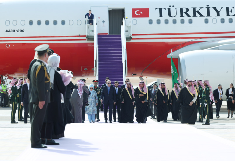 Cumhurbaşkanı Erdoğan Suudi Arabistan’da