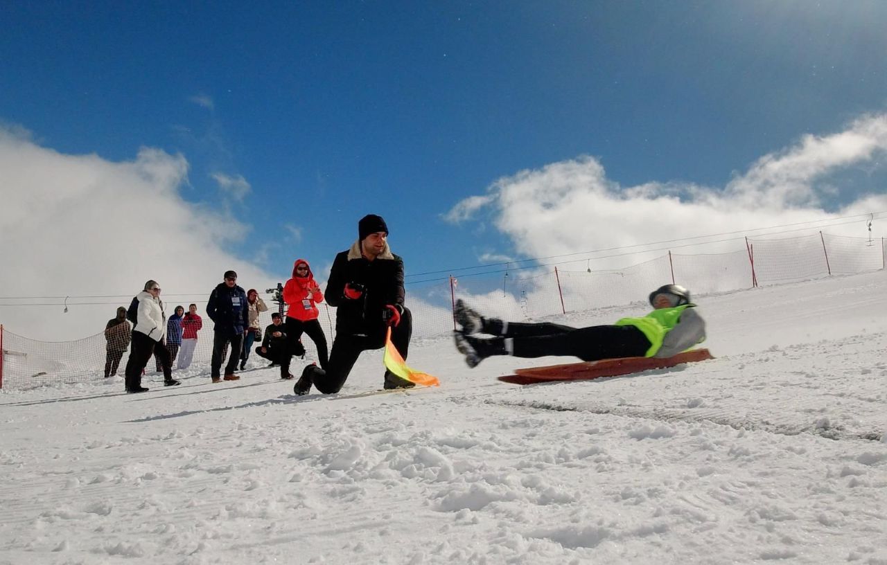 “Geleneksel Kızak Müsabakaları”,