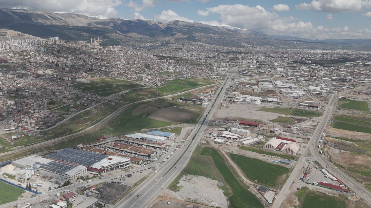 Başkan Toptaş, Onikişubat’ın güvenli geleceğini inşa ediyor