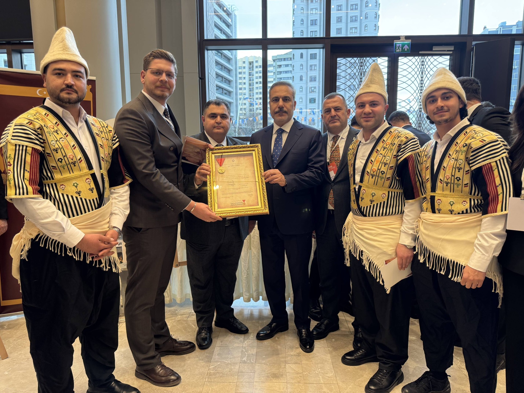 Kahramanmaraş Heyeti Göz Doldurdu