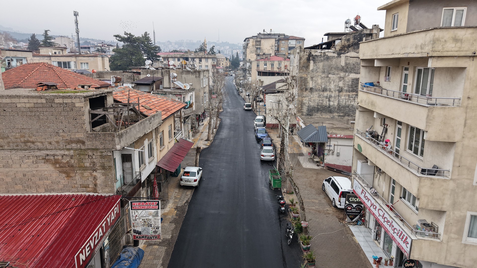 Yollar Tek Tek Yenileniyor