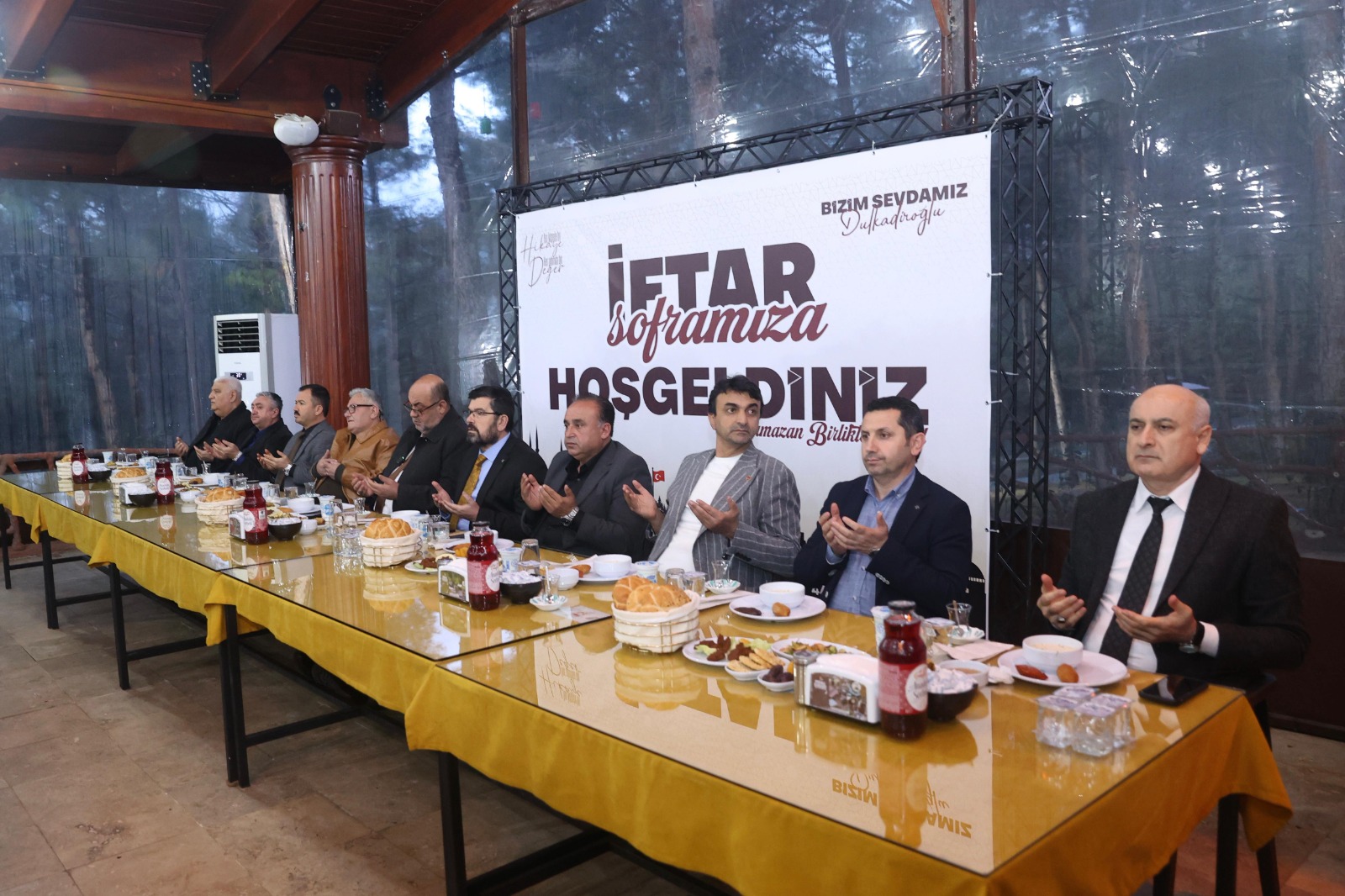 Muhtarlar İftarda Buluştu