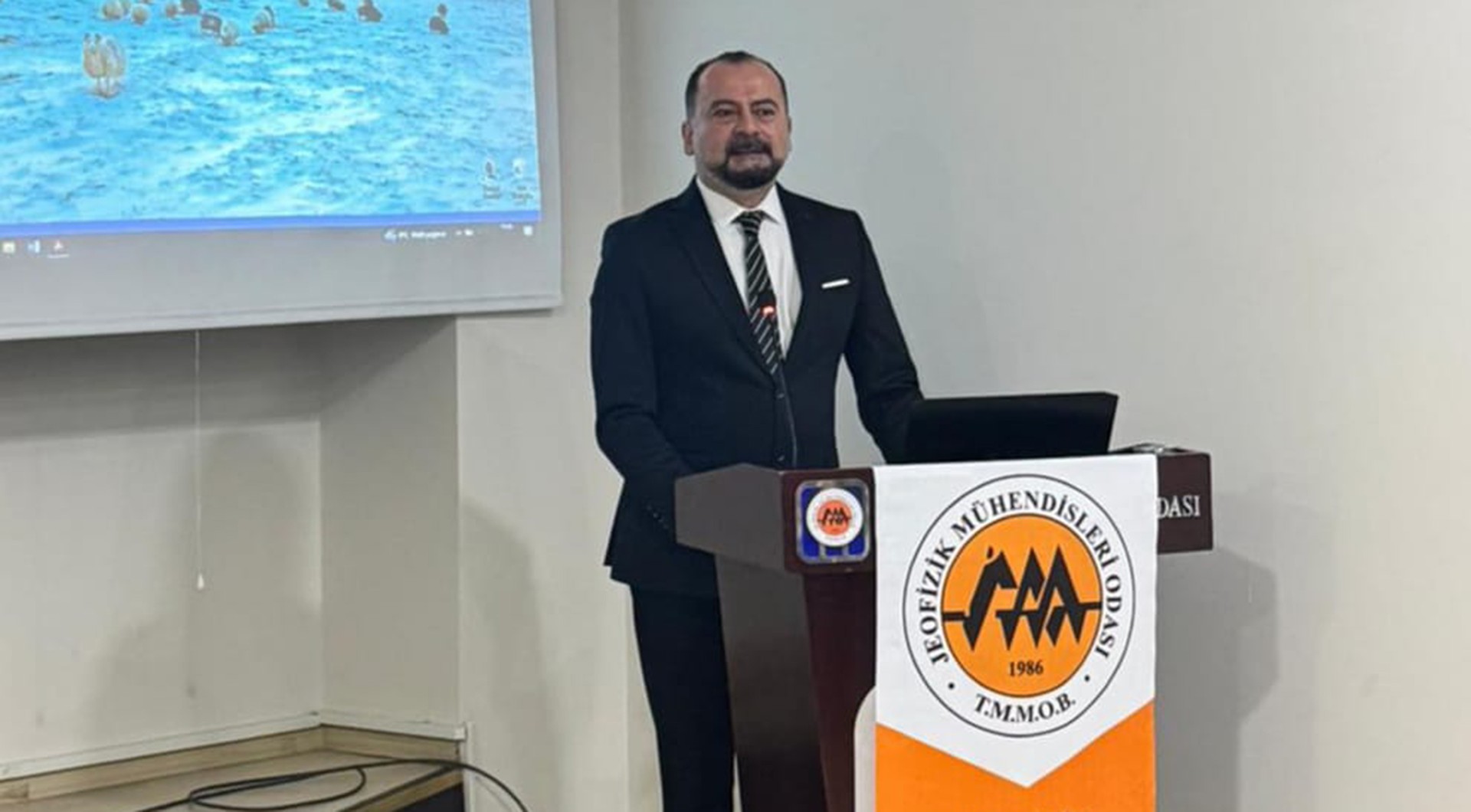 “Deprem Gerçeğiyle Yüzleşmek Zorundayız”