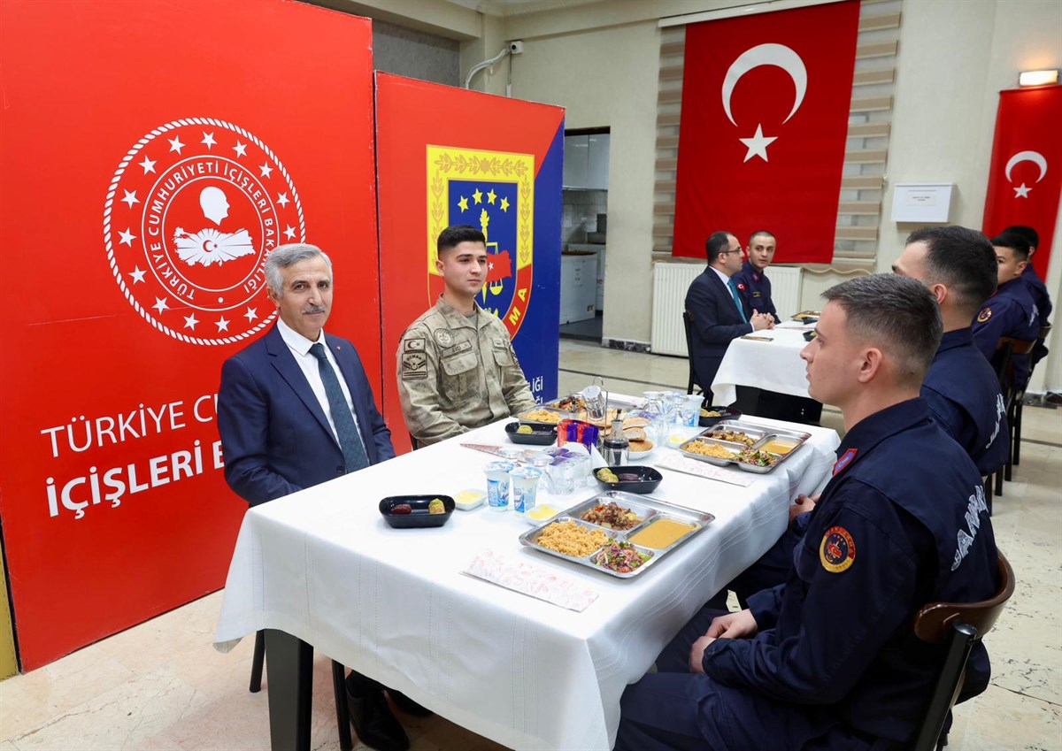 Jandarma da İftar !