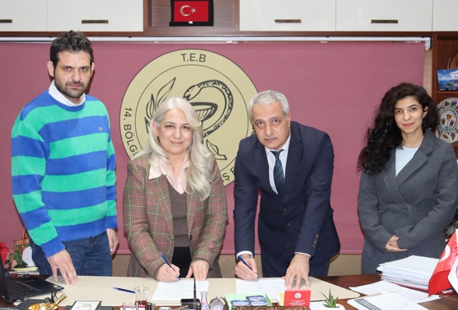 Eczane İşçi Meslek Kursu