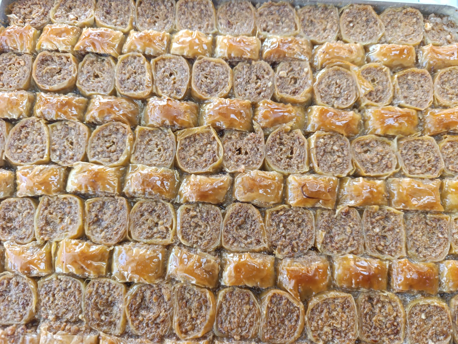 Simav’da Ramazan Ayının Bereketi Baklava Satışlarına Yansıdı
