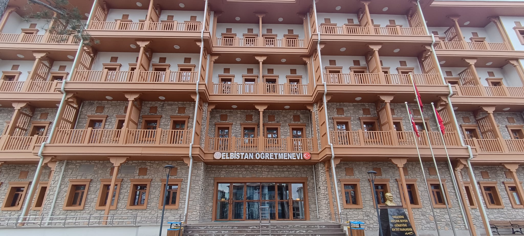 Elbistan Öğretmenevi Yenilenen Yüzüyle Hizmete Açıldı