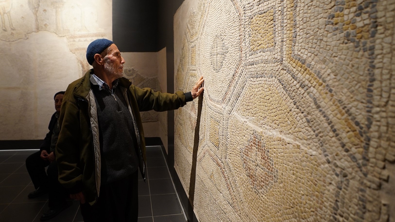 Dedelerin Müze Ziyareti