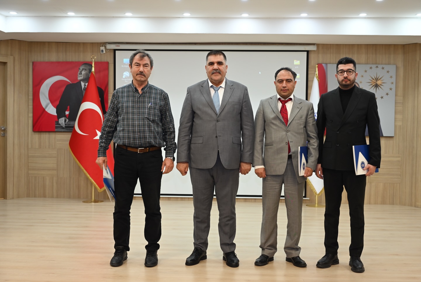 TÜRKOĞLU EĞİTİM VE SANAYİYLE BÜYÜYOR