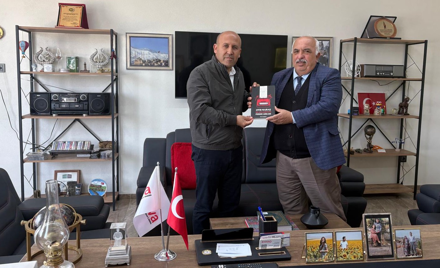 Mehmet Fındık’a “1978 Maraş Olayları” Kitabı Takdim Edildi