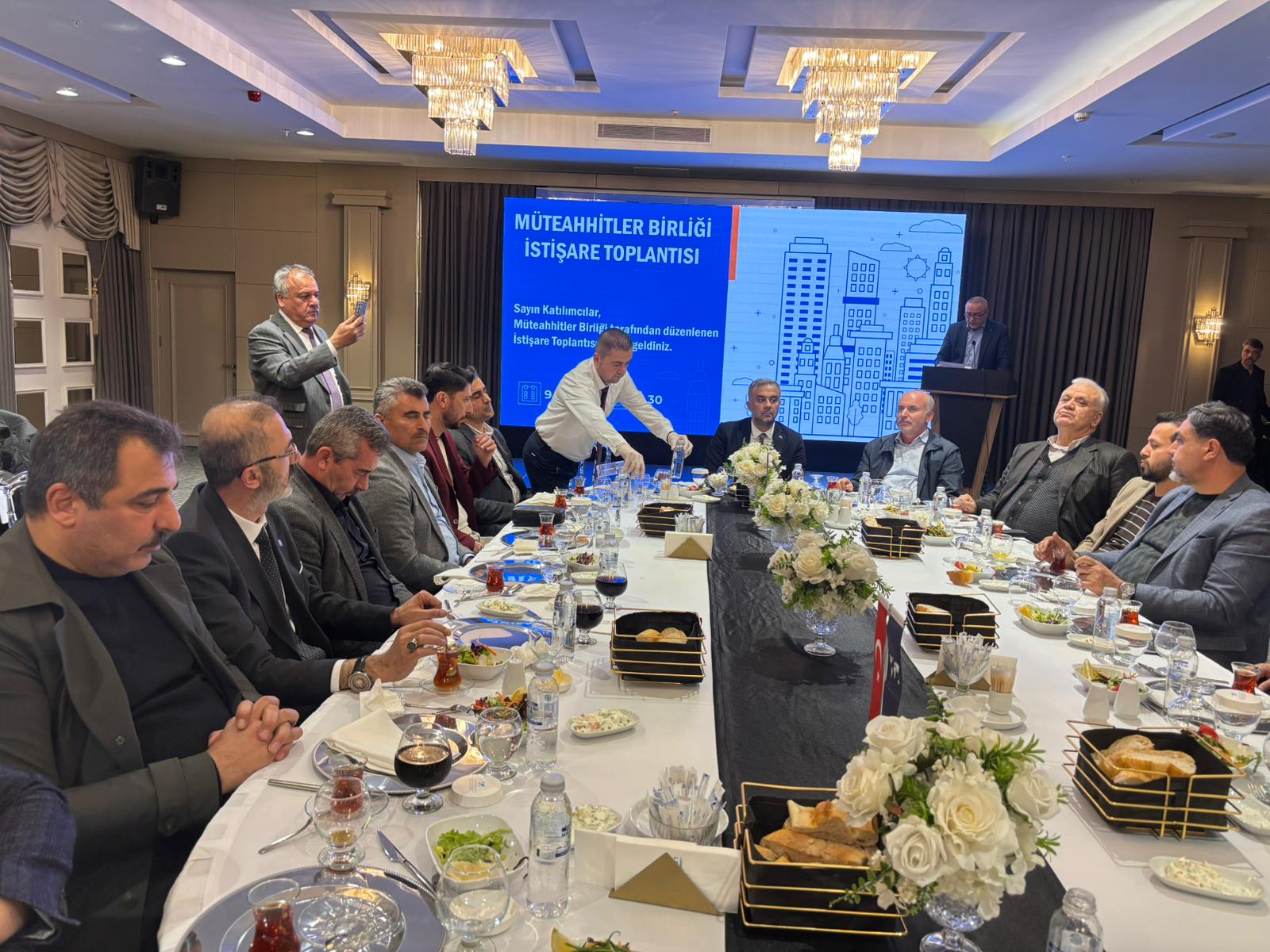 Kahramanmaraş Müteahhitler Birliği İstişare Toplantısında Bir Araya Geldi