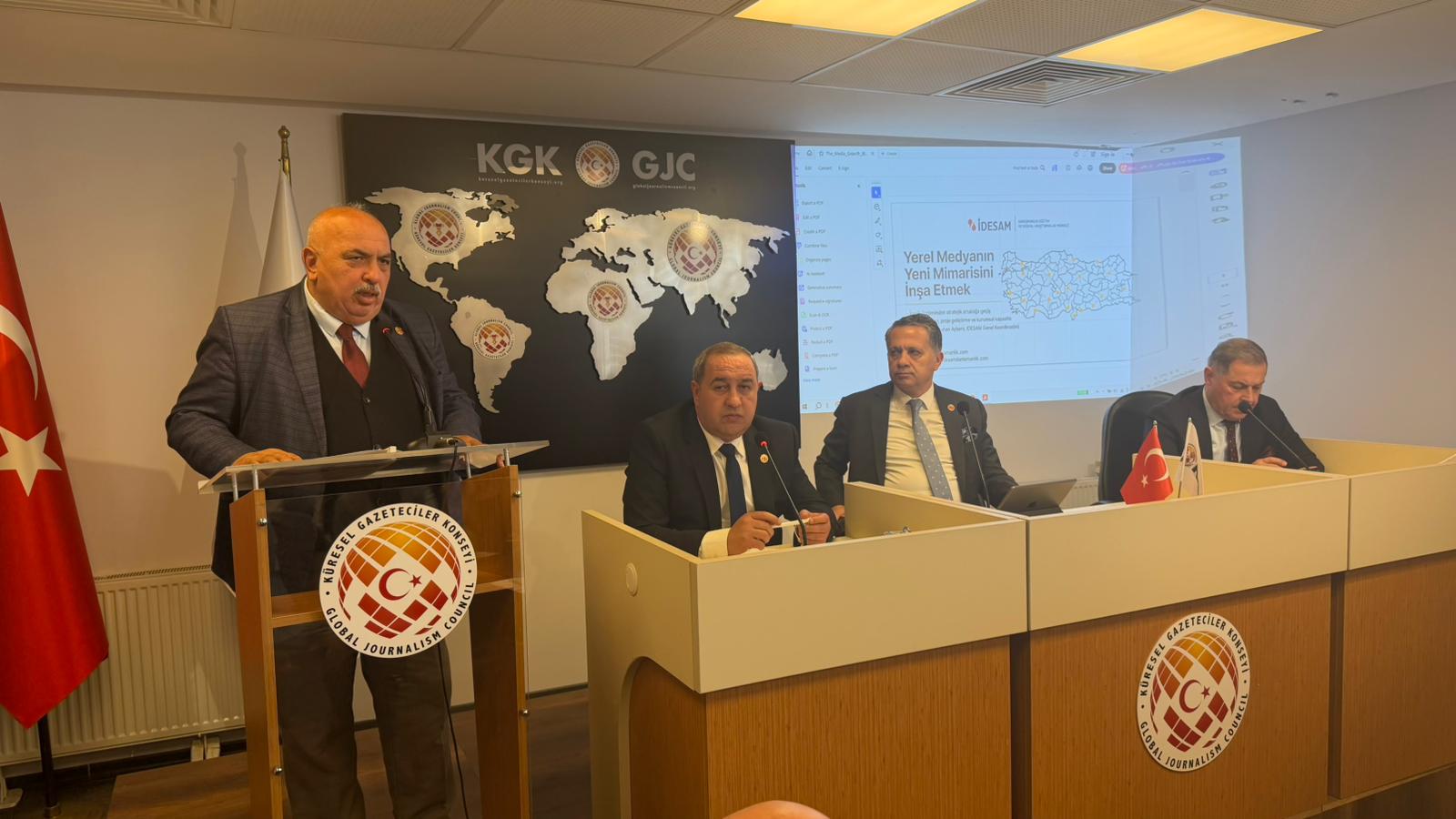 Meslek Birliği Yasası şart